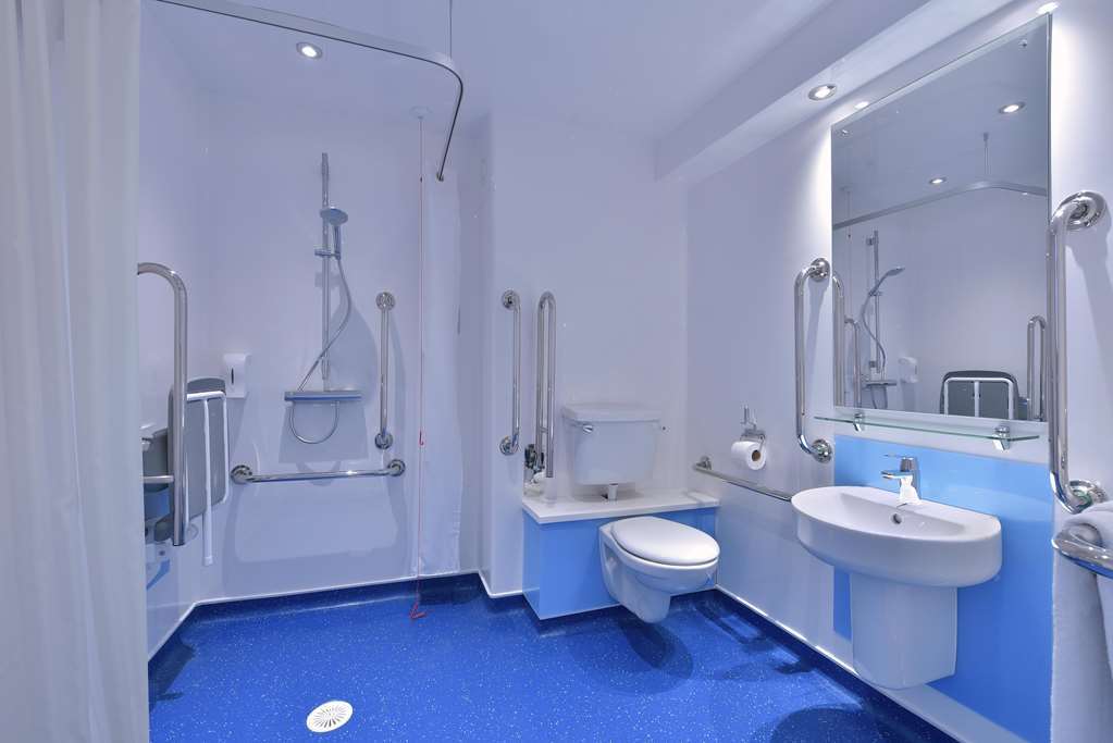 Travelodge Birmingham Oldbury Oldbury  Habitación foto